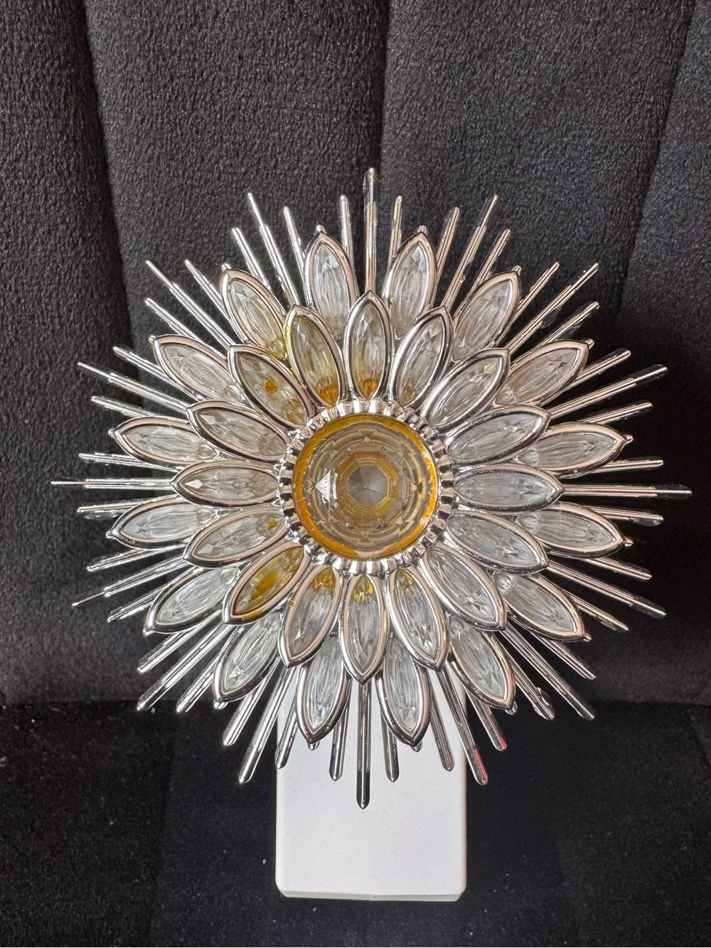 Sunburst Gems Bath and BOdy works fragrance plug in nightlight silver beauty